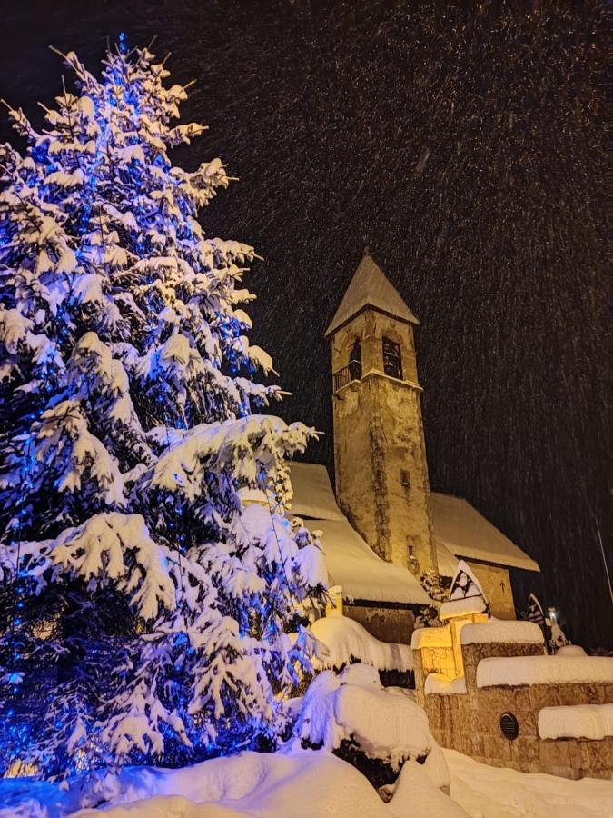 Mansarda La Soffitta Aparthotel Domegge di Cadore Buitenkant foto