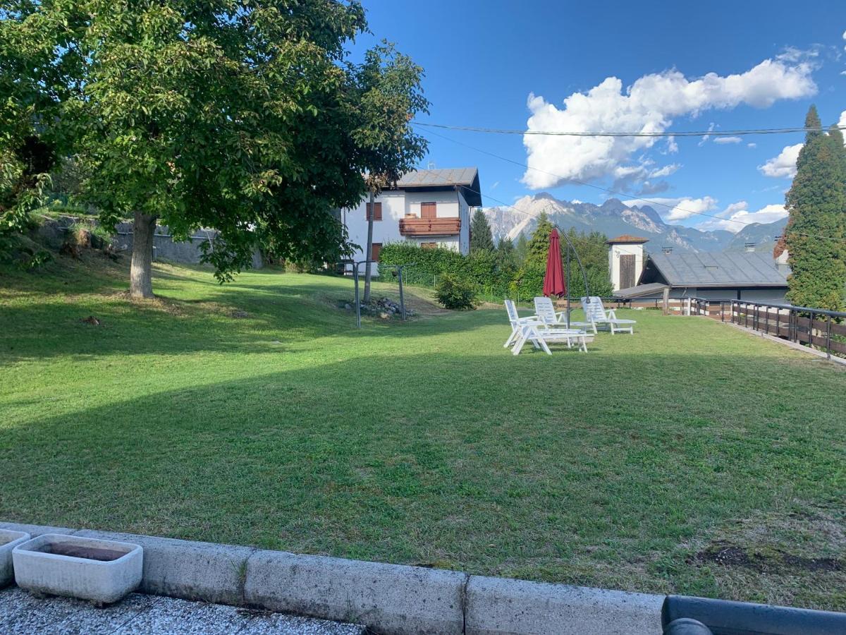 Mansarda La Soffitta Aparthotel Domegge di Cadore Buitenkant foto