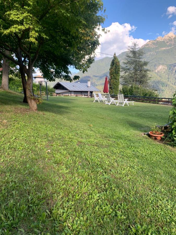 Mansarda La Soffitta Aparthotel Domegge di Cadore Buitenkant foto