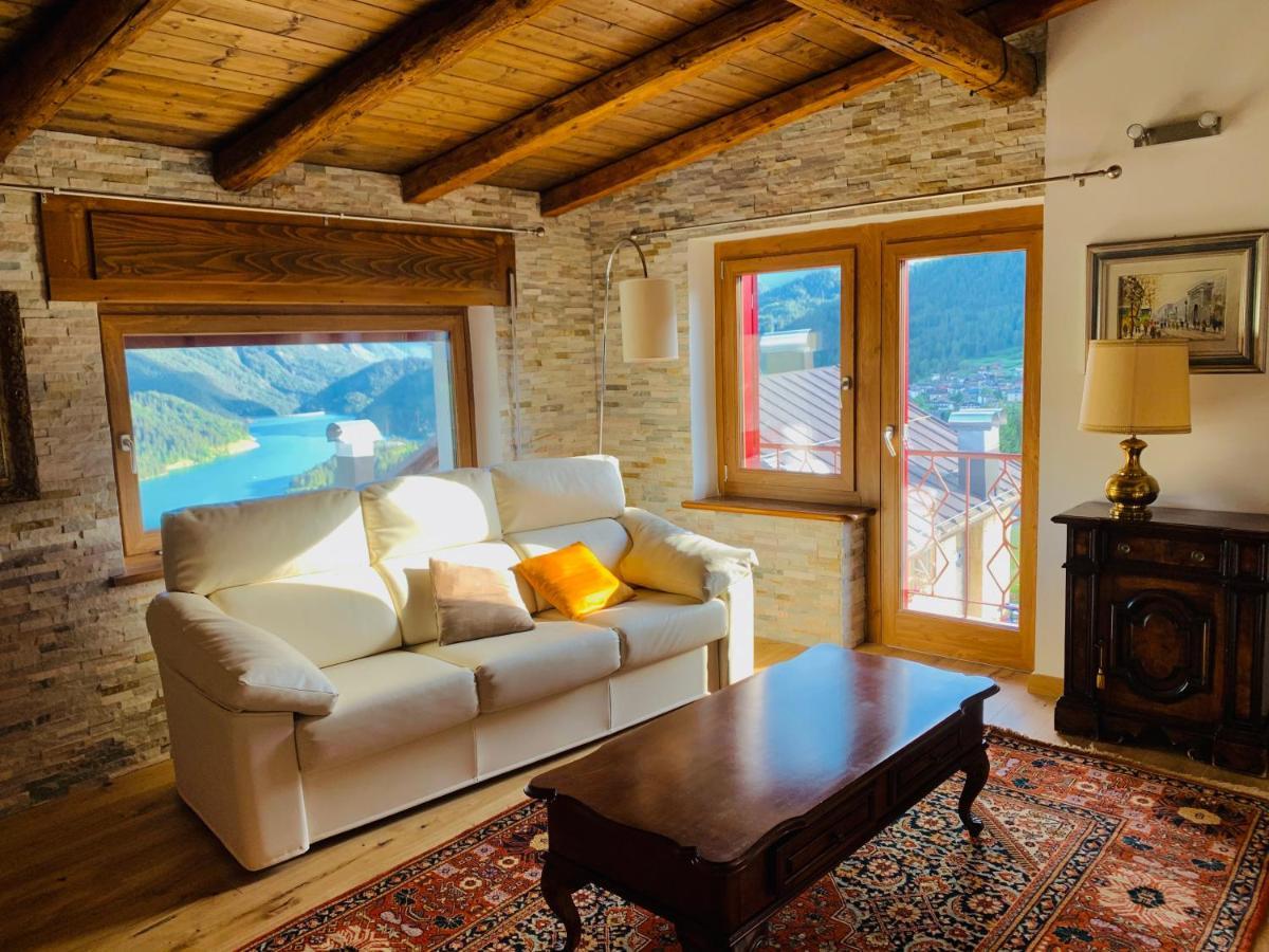 Mansarda La Soffitta Aparthotel Domegge di Cadore Buitenkant foto